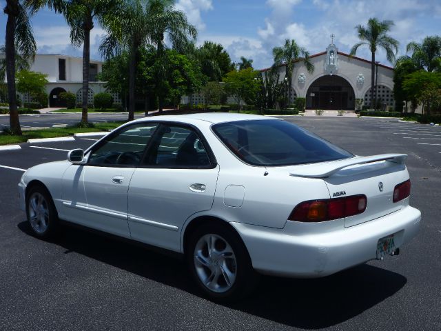 1996 Acura Integra 3.2 Sedan 4dr