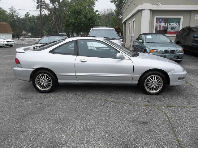 2000 Acura Integra 2wdse