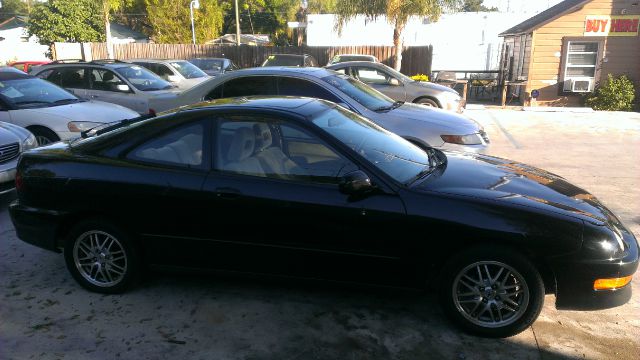 2000 Acura Integra 2wdse