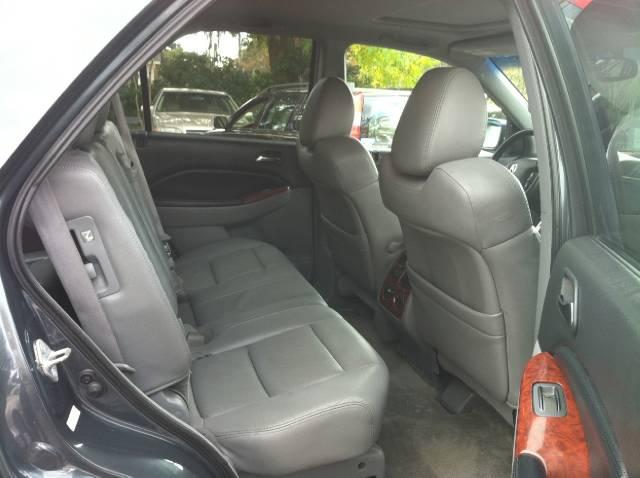 2004 Acura MDX Base