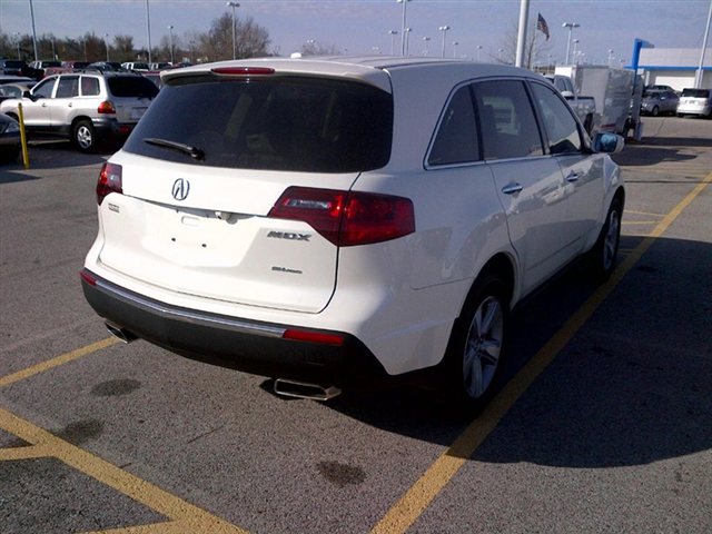 2013 Acura MDX Wagon SE