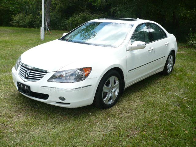 2005 Acura RL 4dr Laredo 4WD 4x4 SUV