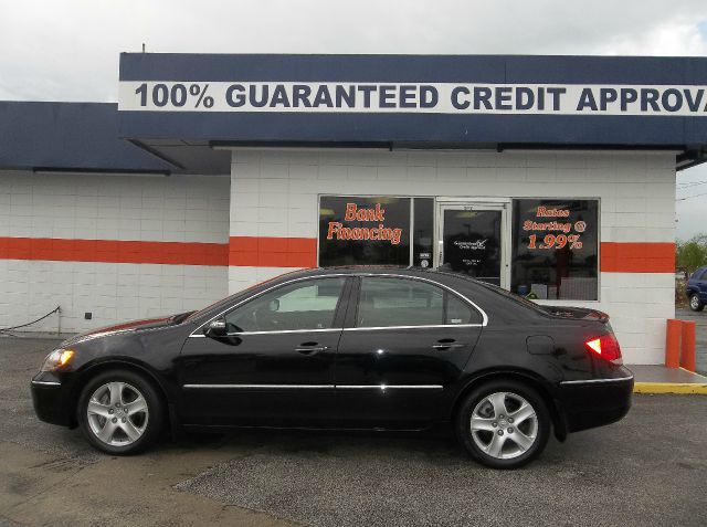 2005 Acura RL 4dr Laredo 4WD 4x4 SUV