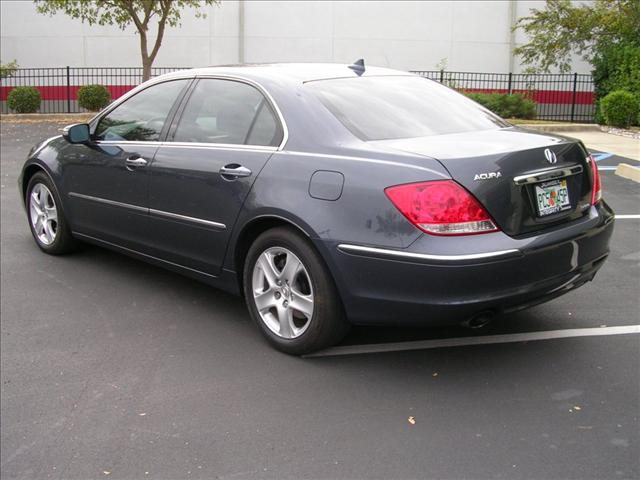 2005 Acura RL Unknown