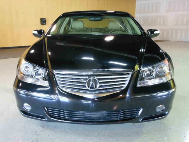 2005 Acura RL 4dr Laredo 4WD 4x4 SUV