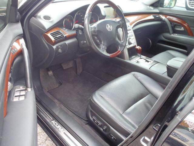 2005 Acura RL 3