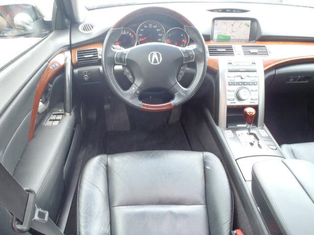 2005 Acura RL 3