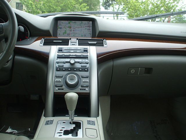 2008 Acura RL Wagon SE