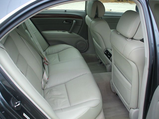 2008 Acura RL Wagon SE