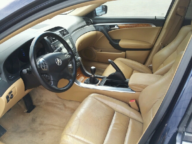 2005 Acura TL Unknown