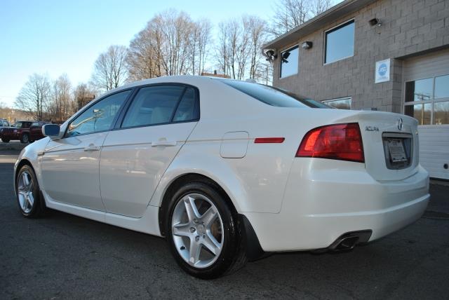 2005 Acura TL 5-door Liftback