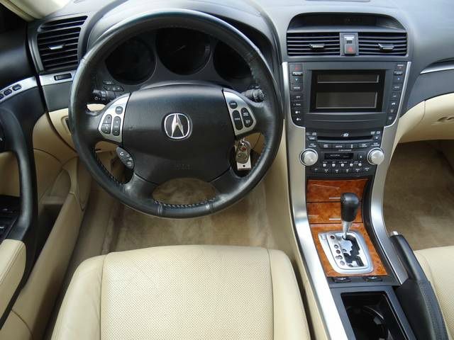 2005 Acura TL Unknown