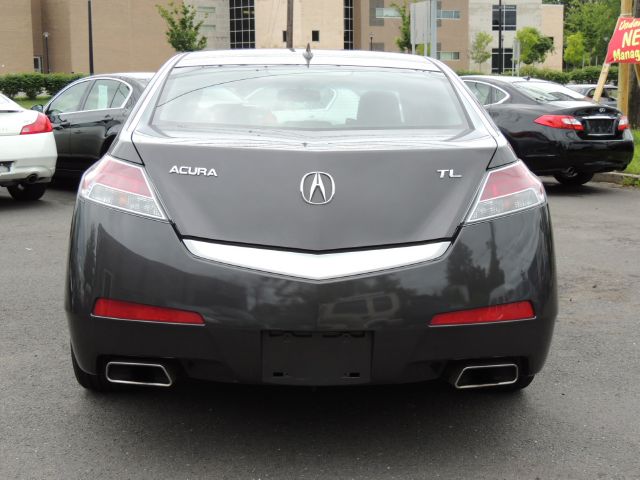 2010 Acura TL Premium Quattro