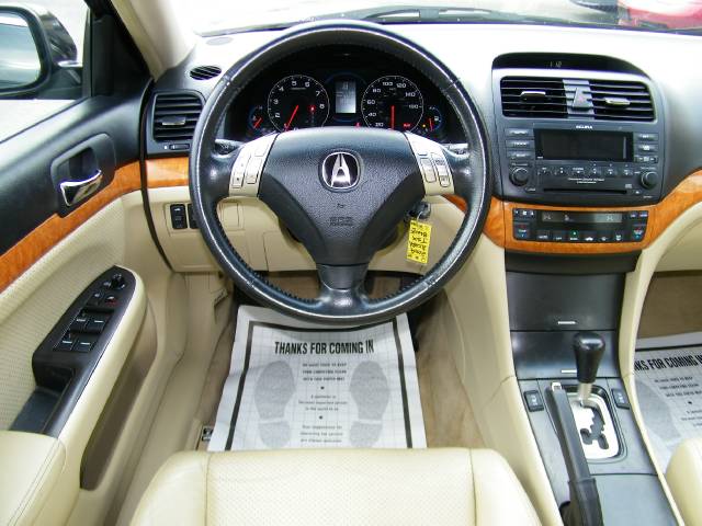 2004 Acura TSX Unknown