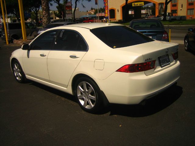 2005 Acura TSX Premium Quattro