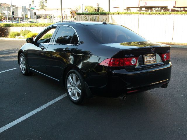 2005 Acura TSX Premium Quattro