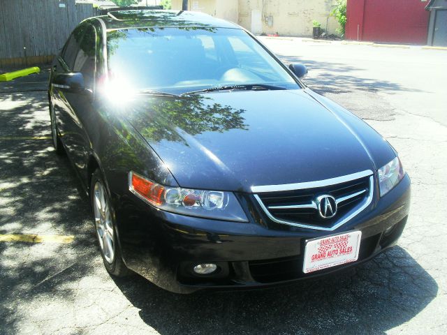 2005 Acura TSX 4 Dr LE V6 Sedan