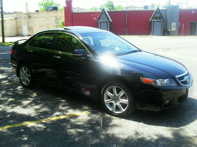 2005 Acura TSX 4 Dr LE V6 Sedan