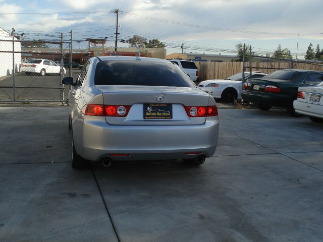 2005 Acura TSX Premium Quattro