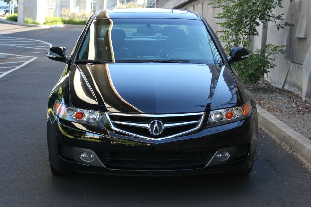 2006 Acura TSX 4 Dr LE V6 Sedan