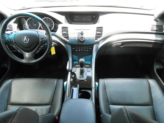 2011 Acura TSX Premium Quattro