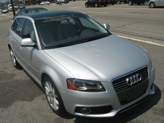 2010 Audi A3 2d Coupe 4.6L