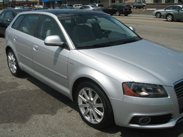 2010 Audi A3 2d Coupe 4.6L