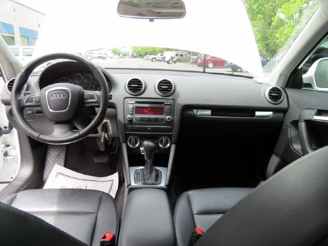 2010 Audi A3 Regular CAR W-T 2WD