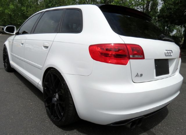 2010 Audi A3 Regular CAR W-T 2WD