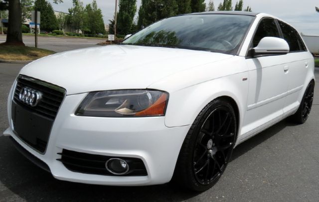 2010 Audi A3 Regular CAR W-T 2WD