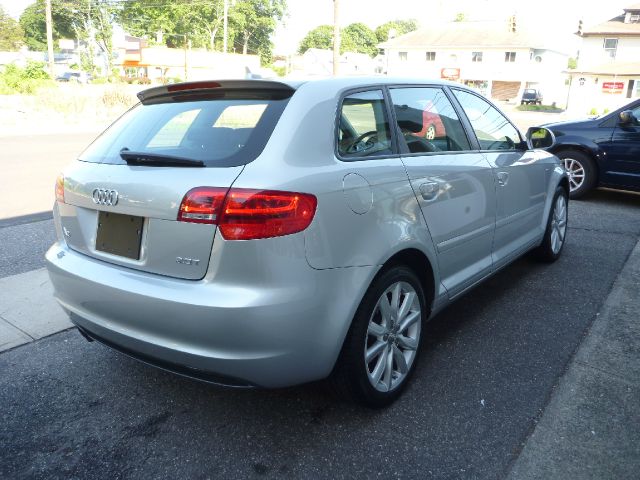 2010 Audi A3 ALL Wheel Drive..v-6..local Trade