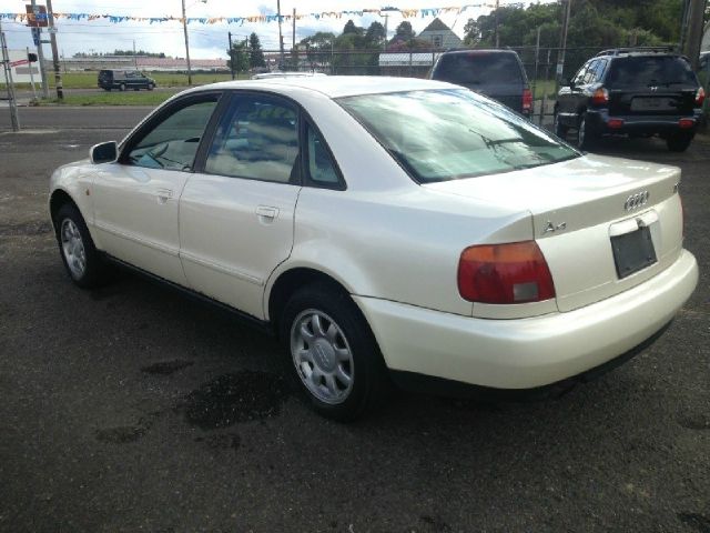 1997 Audi A4 SL 4x4 Extcab