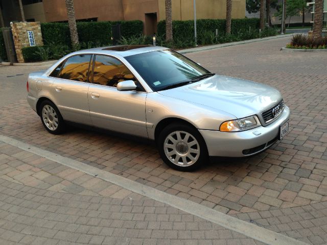 2000 Audi A4 Convenience