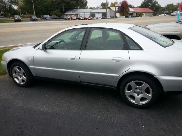 2000 Audi A4 Convenience