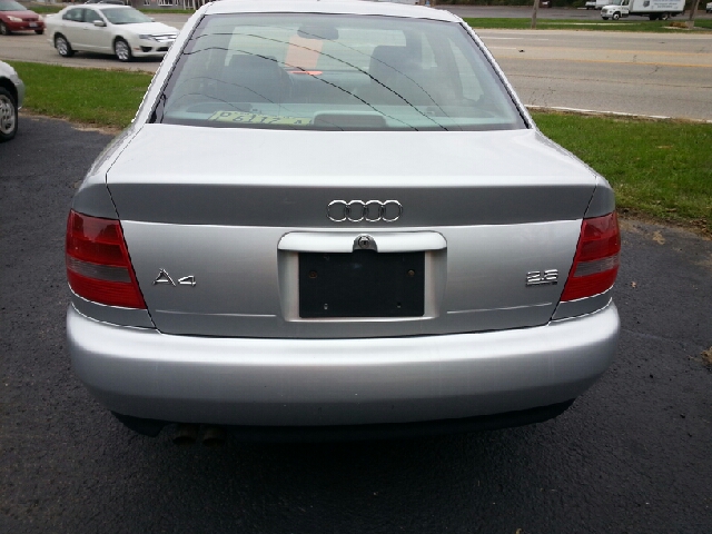 2000 Audi A4 Convenience