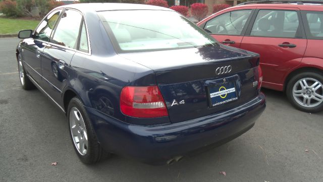 2000 Audi A4 Convenience