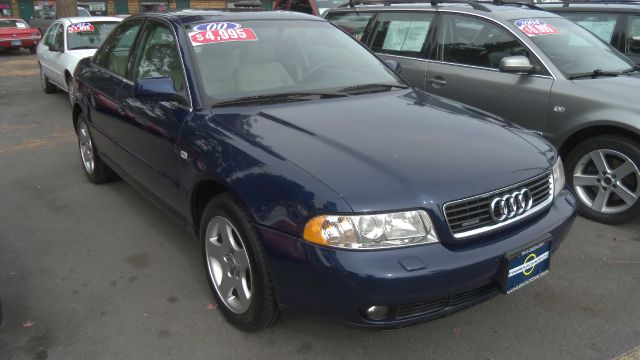 2000 Audi A4 Convenience