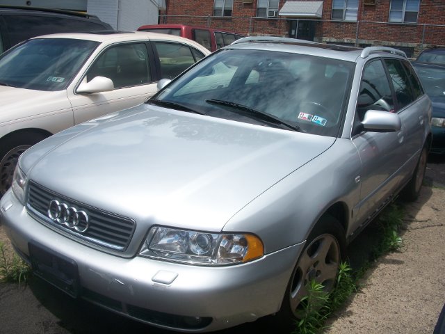 2000 Audi A4 Convenience