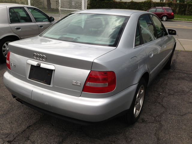 2001 Audi A4 Convenience