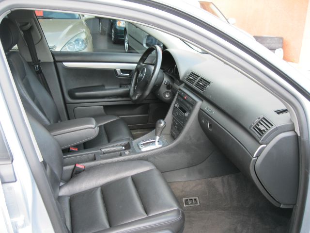 2004 Audi A4 EXT CAB