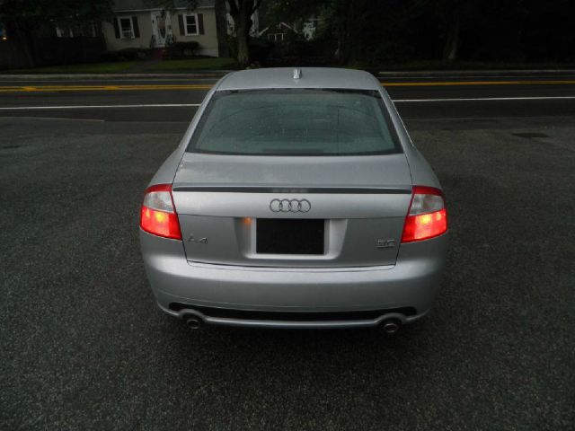 2004 Audi A4 SES 5dr