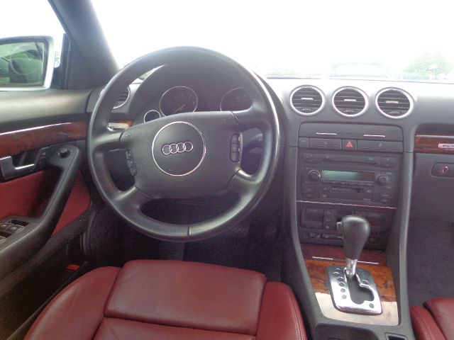 2004 Audi A4 EXT CAB