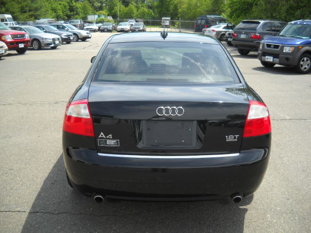 2004 Audi A4 EXT CAB