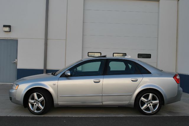 2004 Audi A4 EXT CAB