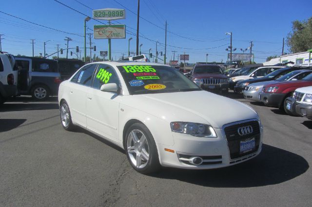 2005 Audi A4 4dr Wgn SEL FWD