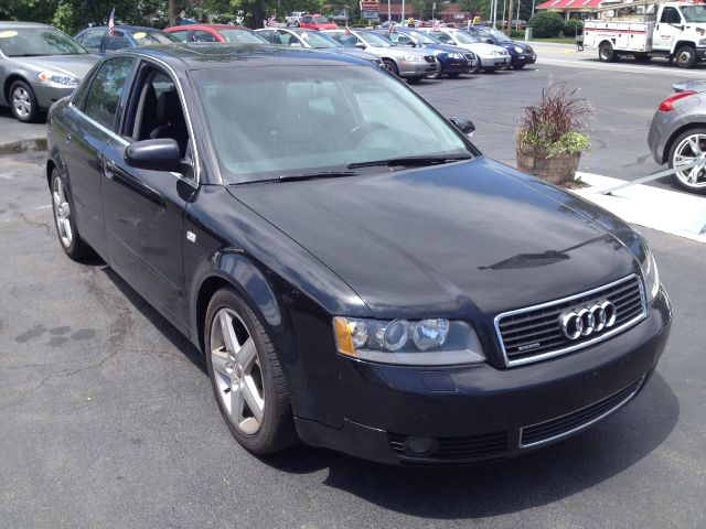 2005 Audi A4 SES 5dr