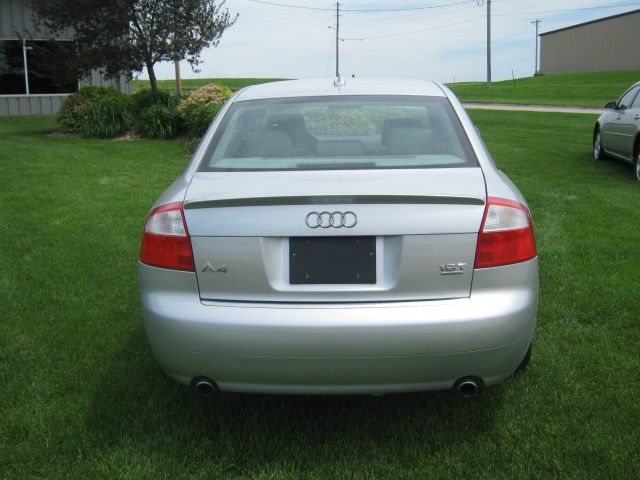 2005 Audi A4 EXT CAB