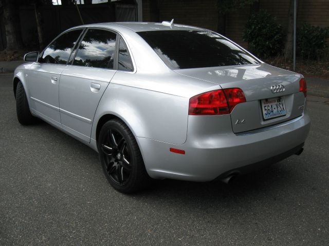 2006 Audi A4 2WD Coupe