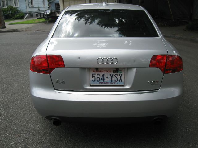 2006 Audi A4 2WD Coupe