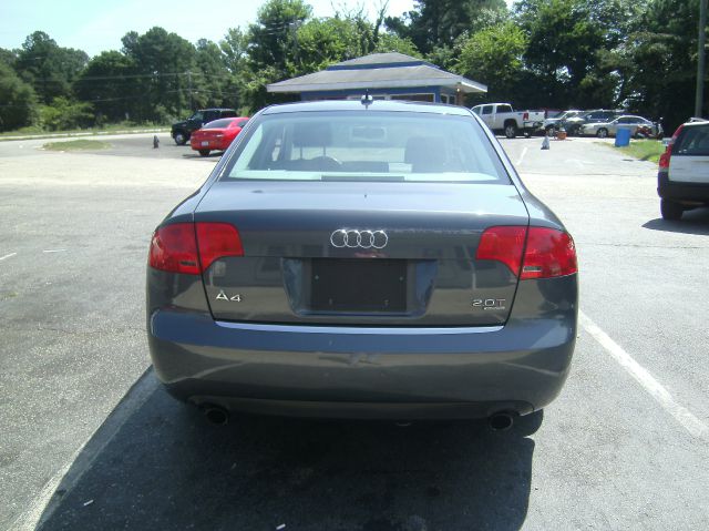 2006 Audi A4 2WD Coupe